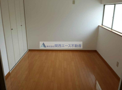 【寝室】 | 宝持住宅南棟