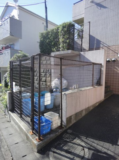 【その他共用部分】 | 敷地内ごみ置き場でごみ出しもらくらく～♪忙しい社会人さんや主婦さんにもうってつけ！