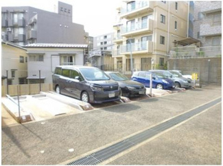 【駐車場】 | いつでも目の届く敷地内に駐車場があります♪お車をお持ちのファミリーさんにオススメです！