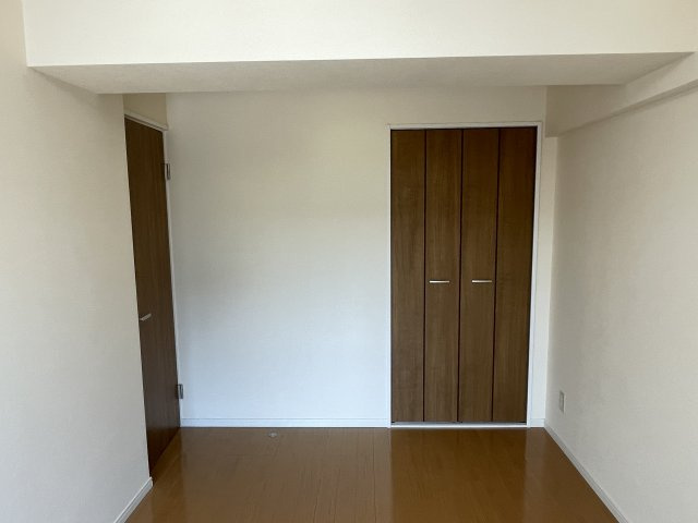 神田ビルの洋室