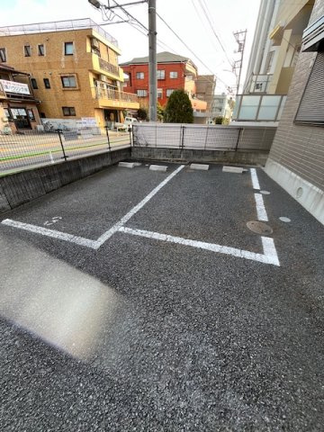 サンハイムの駐車場