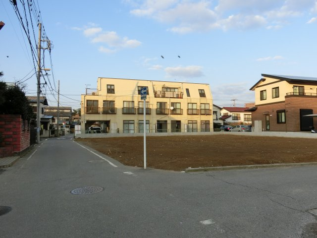 習志野市東習志野３丁目　売地　建築条件なし　更地　約４５坪の前面道路含む現地写真