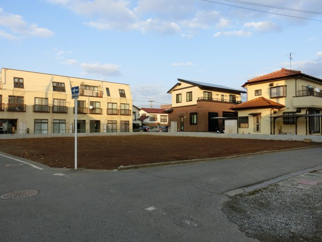 習志野市東習志野３丁目　売地　建築条件なし　更地　約４５坪の前面道路含む現地写真