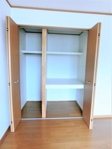サンハイツ早野新田の収納