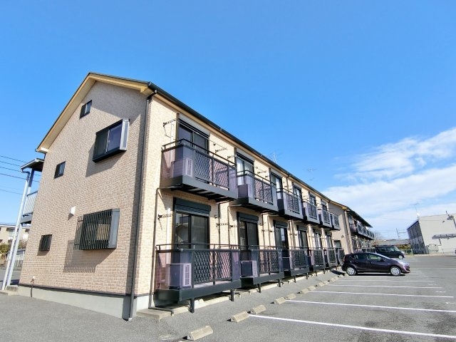 サンハイツ早野新田の外観