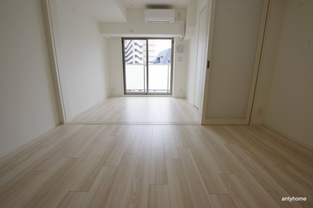 アーバネックス西天満　仲介手数料無料の洋室