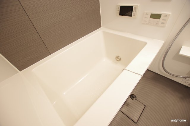 アーバネックス西天満　仲介手数料無料の浴室