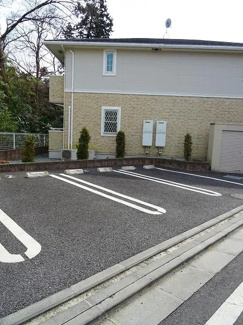 【駐車場】