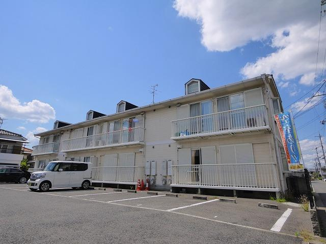 シャンポール千原の外観|キレイな外観です。