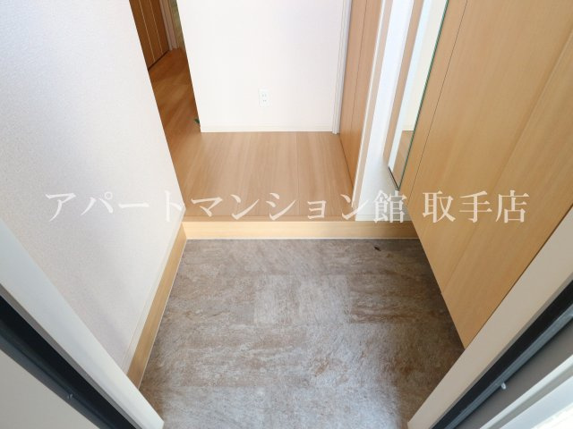 Herencia(エレンシア)の玄関