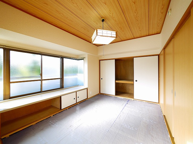 グランドパレス学園前の和室|日本らしい落ち着いた雰囲気の和室です