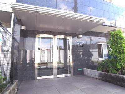 【外観】 | GENOVIA中野・都立家政 | GENOVIA中野・都立家政：エントランス前