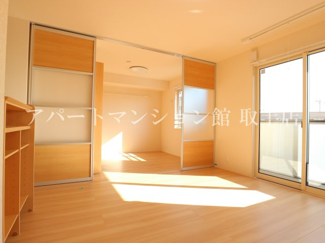 Herencia(エレンシア)の居間・リビング