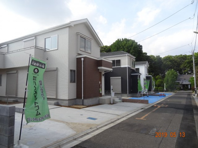 【前面道路含む現地写真】 | 現地見学会　さいたま市緑区三室　大型開発分譲地全12棟 | 前面道路含む現地写真です