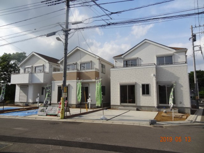 【前面道路含む現地写真】 | 現地見学会　さいたま市緑区三室　大型開発分譲地全12棟 | 前面道路含む現地写真です