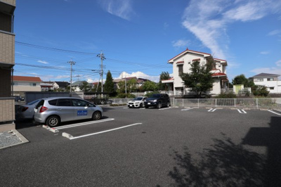 【駐車場】 | メゾン鎌田