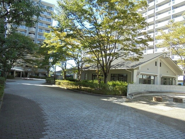 ディアコルモ武庫が丘Ｃ棟の周辺