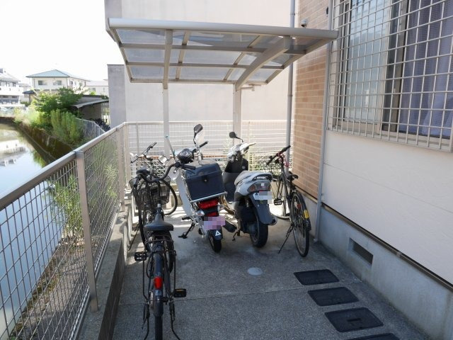 【その他共用部分】 | ラフレシールＢ棟 | ラフレシールＢ棟の駐輪場