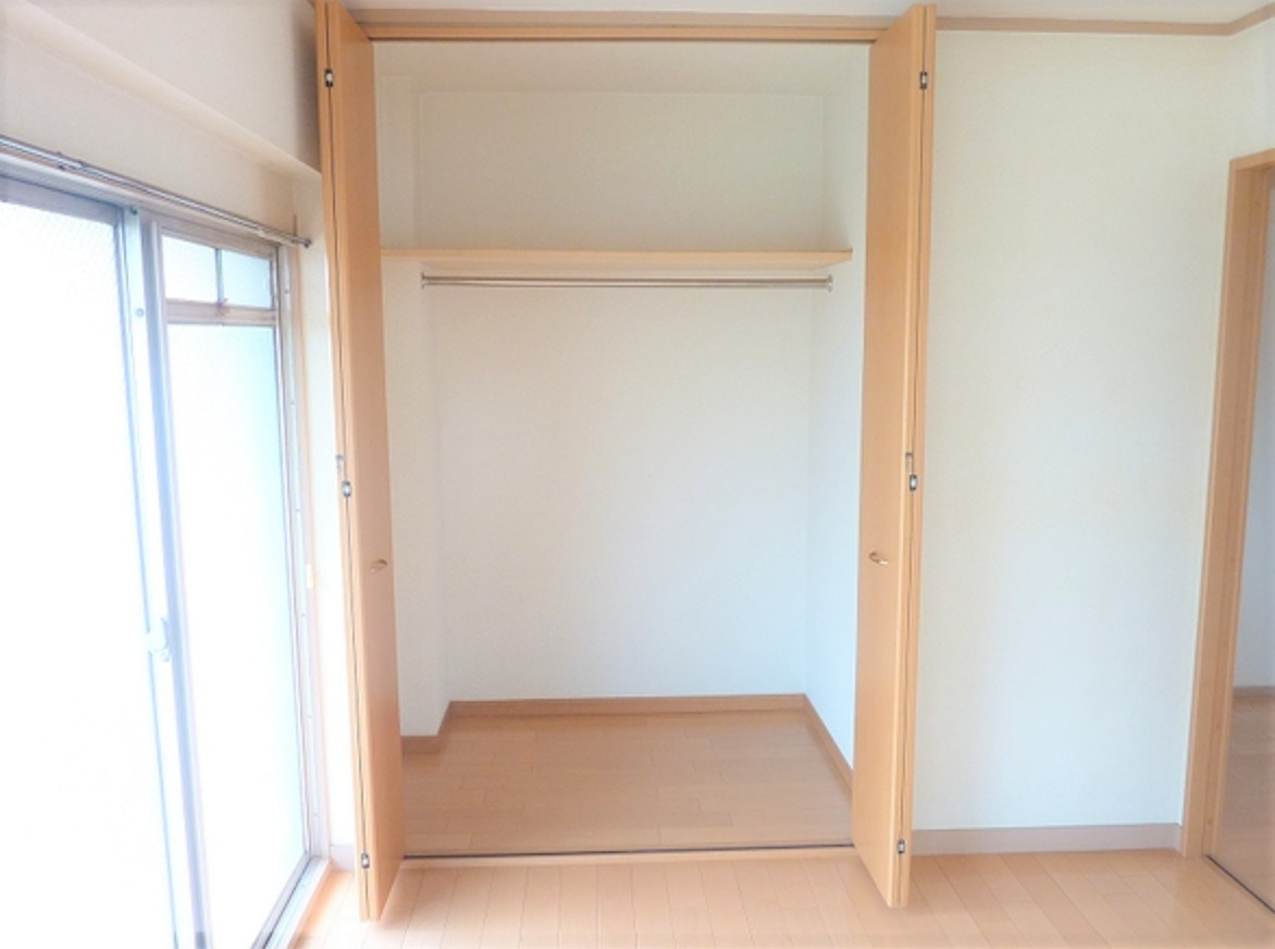 大野ビルの収納|こまごまとしたものを収納できそうですね
