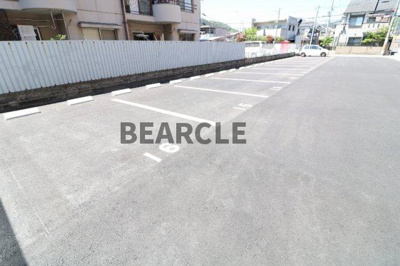 【駐車場】 | エンフォルド | 駐車場です