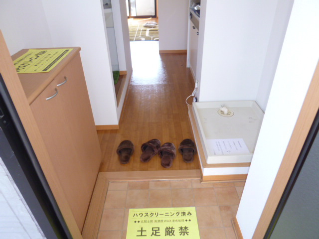 マーチ　Ｂの玄関