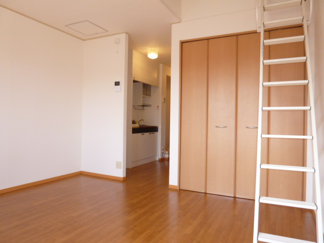 マーチ　Ｂの居間・リビング