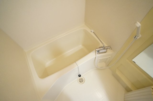 ユニハイムの浴室