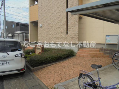 【エントランス】 | ラ・バレンシア