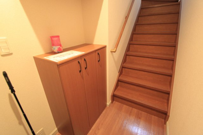 【玄関】 | パティオ　リッチモンドＷ | 落ち着いた玄関です