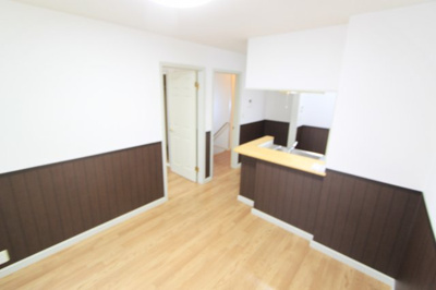 【居間・リビング】 | パティオ　リッチモンドＷ | ゆったりとしたリビングです