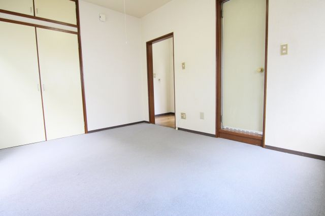 ハイツＦの寝室|別部屋の参考写真です。