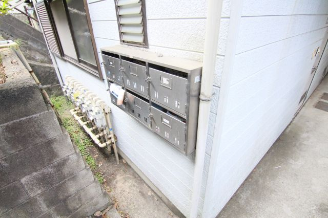 ハイツＦのその他共用部分|別部屋の参考写真です。