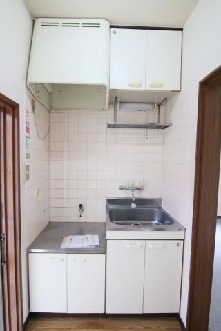 ハイツＦのキッチン|別部屋の参考写真です。