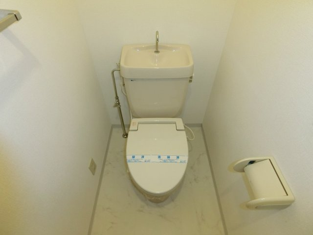 【トイレ】 | カーサ・フロムファースト