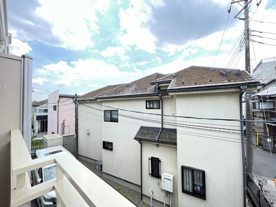 【展望】 | グリーンハイツ/下麻生 | バルコニーからの眺望です♪2階にあるので人目が気にならないのが嬉しいですよね☆