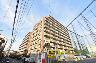【外観】 | エンゼルコート新川崎 | 北西東3方向角部屋・2面バルコニーにつき陽当り・通風良好です♪