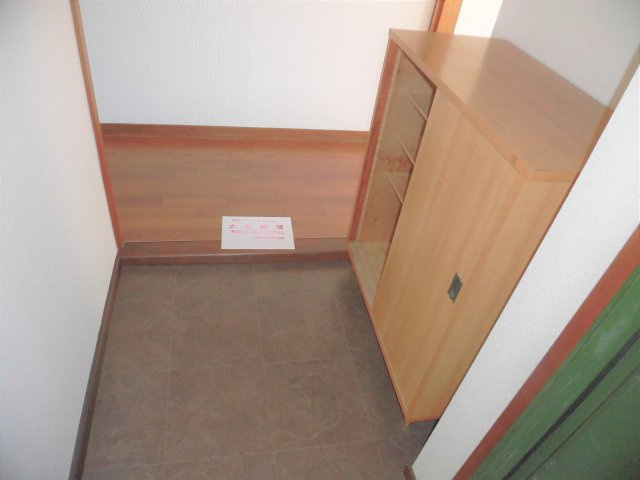 プレアール大垣東前の玄関