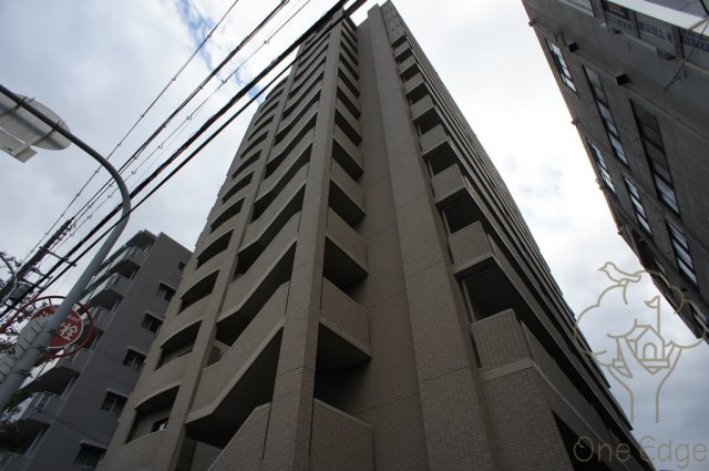 カルムイン天神橋の外観