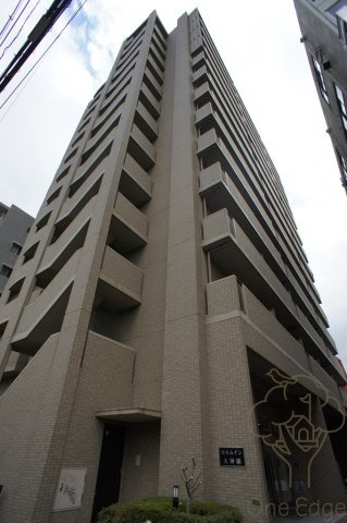 カルムイン天神橋の外観
