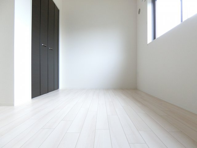 アルビネス2の洋室