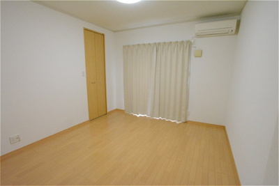 【寝室】 | ハートプラザ13