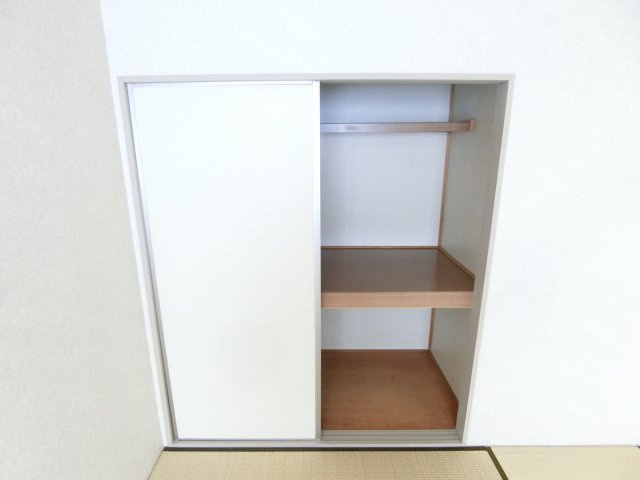 セピアコートＢ棟の収納