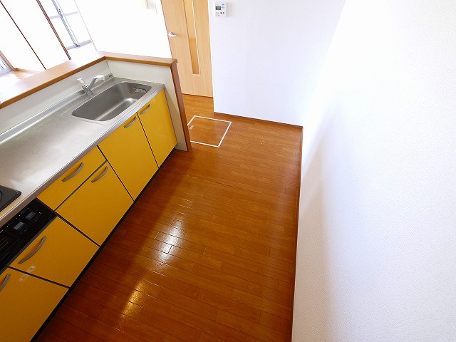 ビィラージュ一条Cのキッチン