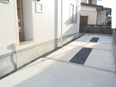 【駐車場】 | 岩槻区　諏訪第3　全2棟　2号棟　32坪 | 駐車場があります。さらなる価格変更しています。2380から1980万円に価格変更です。