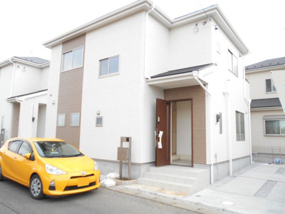 【外観】 | 岩槻区　諏訪　全2棟　1号棟　32坪 | おしゃれな外観です。価格変更してます。今でしょ、お電話ください。2280から2180万円に価格変更です。