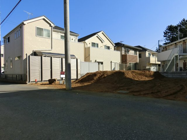 花見川区横戸町　売地　更地　丁度いい約３６坪の整形地の外観|便利な駅まで徒歩７分生活　お買物、楽々徒歩１０分圏内　小学校まで徒歩６分　高台　更地
