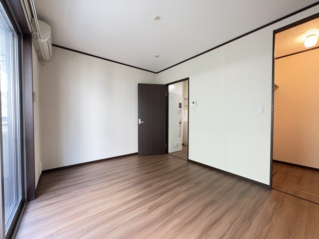 メゾンシーマの寝室