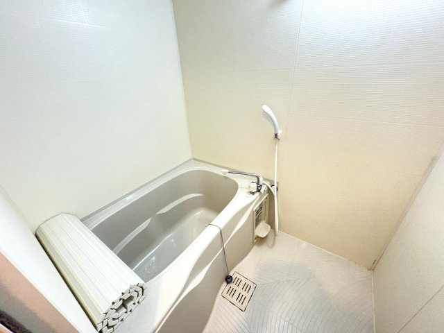 メゾンシーマの浴室