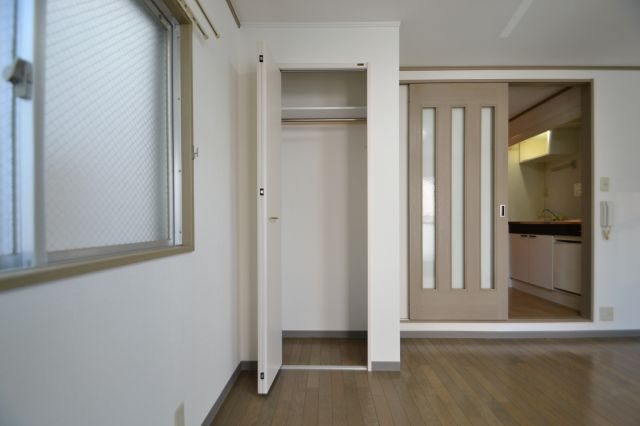 クレストイズミの収納