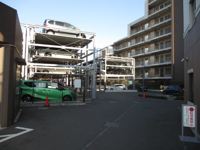 ライオンズクオーレ幕張マークスフォート２Ｆ　中古マンション　平成２３年２月完成物件の駐車場|駐車場の用意があります